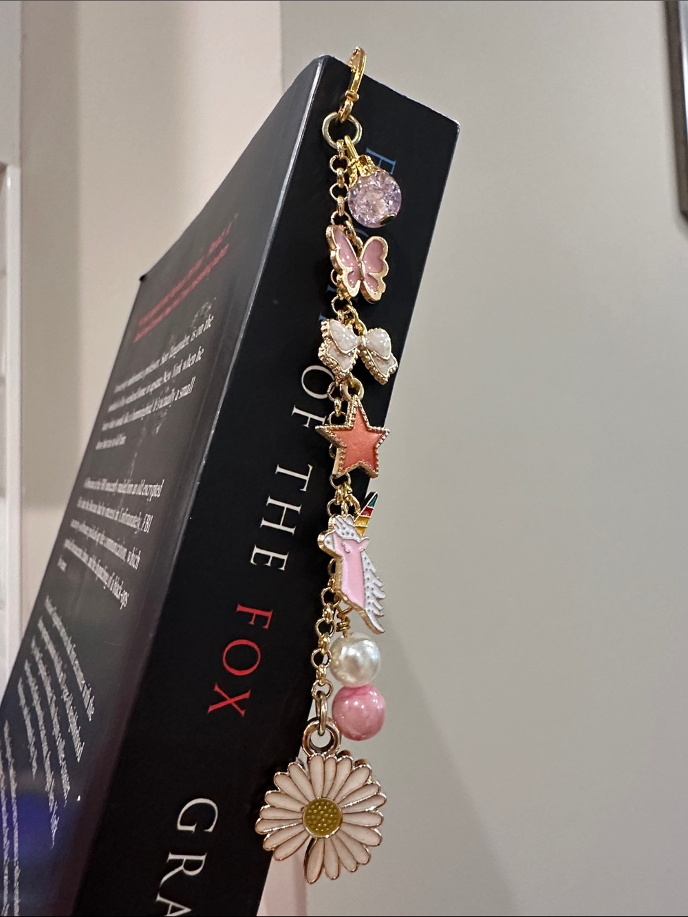 Pink Charm Bookmark with Unicorn, Butterfly & Daisy - Picture 4 of 5